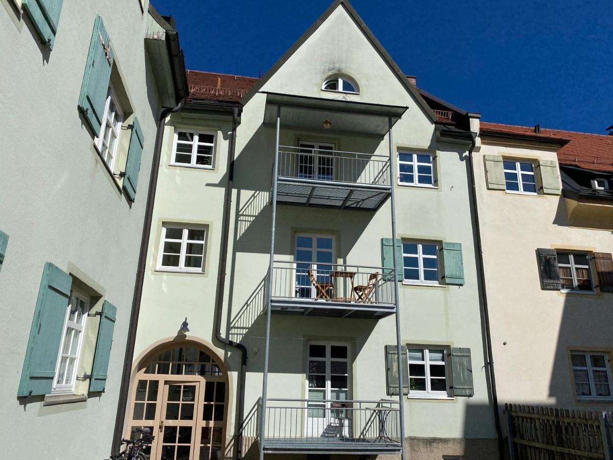 Best Butler Boho Boutique City Apartment Netflix ฟุสเซ่น ภายนอก รูปภาพ